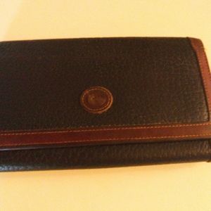 Dooney and Bourke Vintage wallet